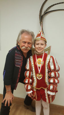 Prinz Simon traft Henning Krautmacher Backstage bei "Bonn steht Kopp".