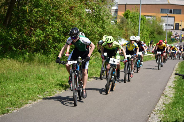 erweitern hand rennen fahrrad in am taunus