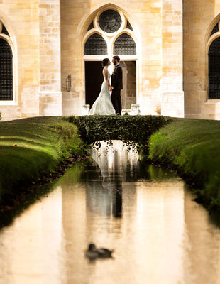 photo de couple de mariés - abbaye de royaumont - oise et val d'oise