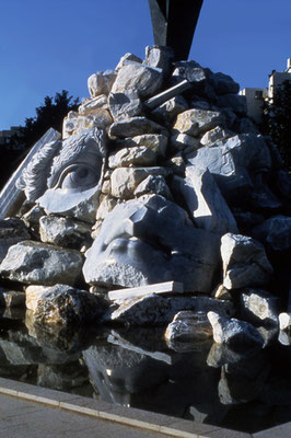 Anne et Patrick Poirier, Villeurbane, 1995