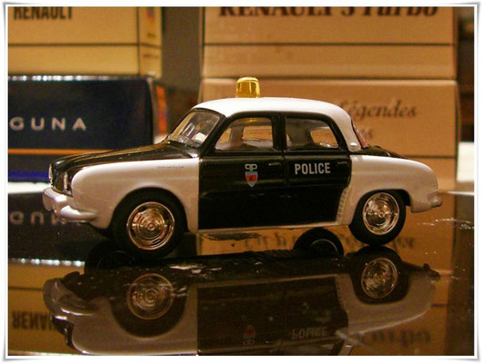 Renault Dauphine police