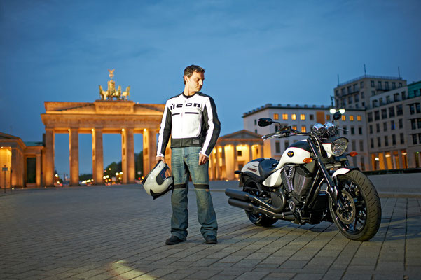 Uwe Mansshardt/ Victory Hammer S