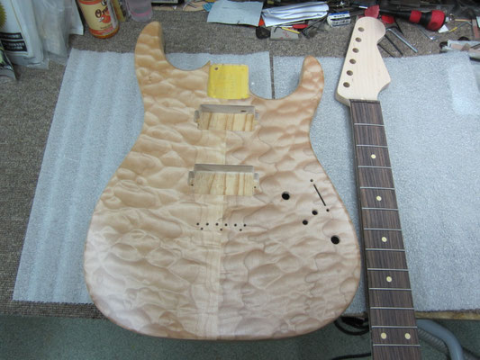 RY guitar キルトメイプル 2H エレキギター suhr PU RY guitar キルト