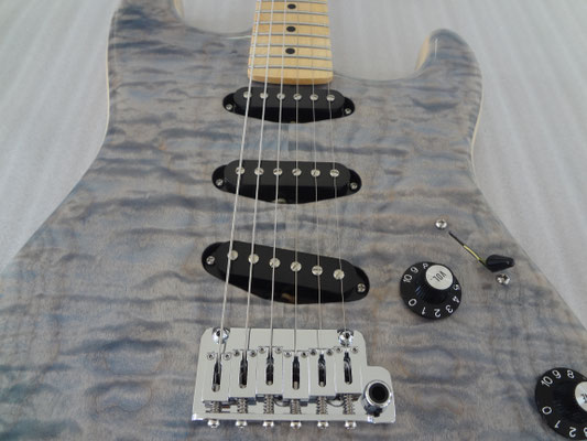 RY GUITAR キルトメイプルトップ Trans Denim オールラッカー
