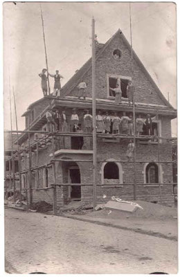 Gasthaus Rössel im Bau 1910