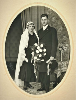 14.2.1933 Heirat in Malsch. Eugen Kunz 22.11.1902 - 20.2.1974 und Johanna, geb. Neukert 8.4.1905 - 30.9.1948