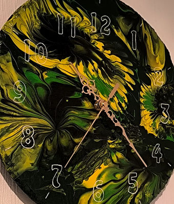 fließende Sonnenblume - Kunstwerk als Uhr