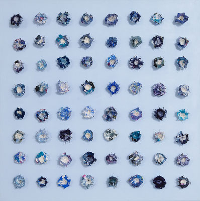 Christa Schmid - Ehrlinger, Blaue Blume, 2012,  Papier Draht Acryl Pigmente in Leinwand , 100 x 100 cm