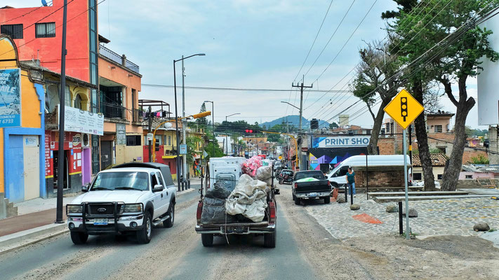 Die Strassen in Mexiko sind schmaler, aber was soll's auch das Leben ist vielfältiger