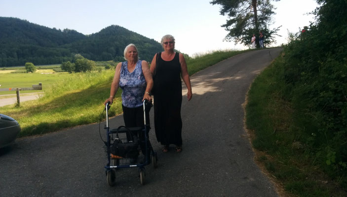 Besuch auf dem Flughafen in Staringen