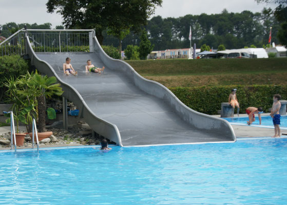 Herrliches Badewetter auf dem Camping-, und Ferienpark in Orsingen