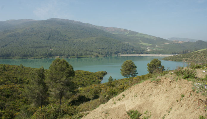 Einer der Stauseen auf dem Weg nach Tetouan