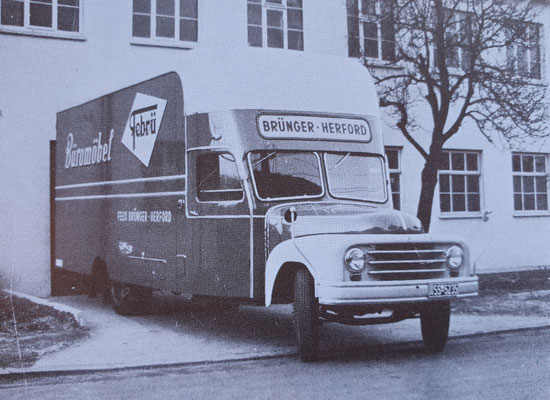 Premier camion FEBRÜ - vers 1945