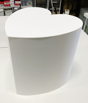 ハート型展示台