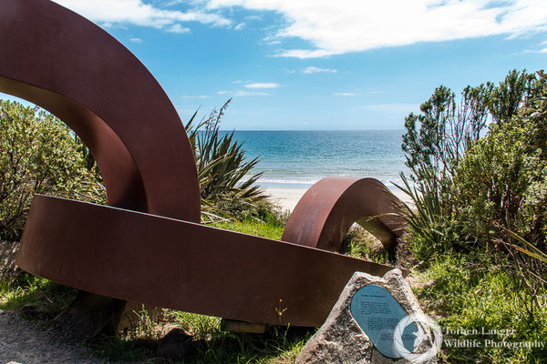 Giant chain links at the entrance of the Rakiura Track on Stewart Island