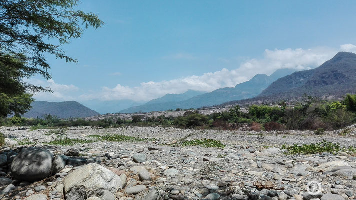 The river is lacking some water in the dry season