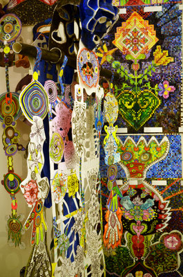  Detail installatie 'Het kleed van Maria', Museum CODA, Apeldoorn