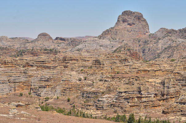 Paysage ruiniforme dans le massif de l'Isalo
