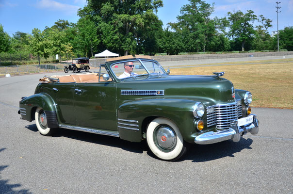 Cadillac (Festival des Véhicules anciens de Mulhouse)
