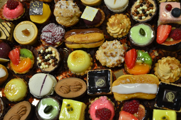 Petits fours