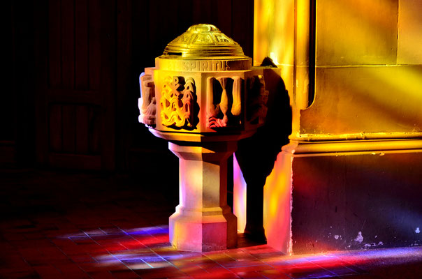 Baptistère illuminé