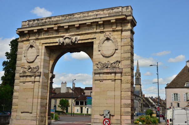 Porte Saint-Nicolas, Beaune, France