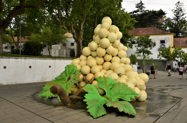 Fontaine aux raisins (Azeitao, Portugal)