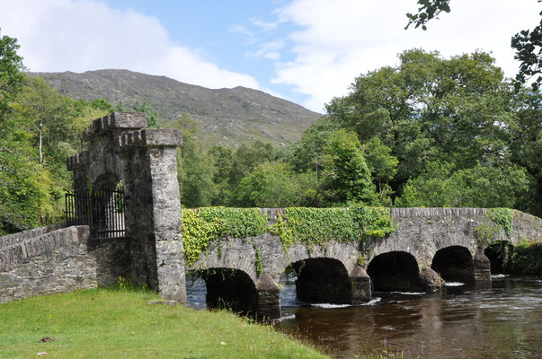 Pont du lac de Killarney (Irlande)