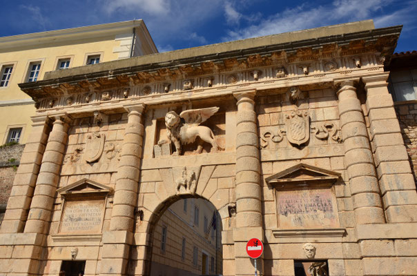 Porte de la Terre-Ferme, Zadar, Croatie