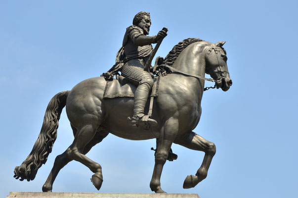 Statue de Henri IV (Paris)