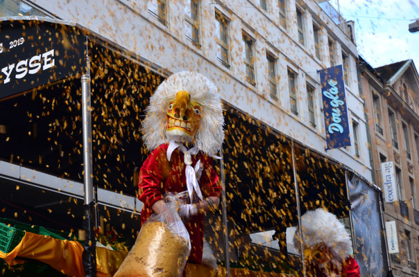 Pluie de confettis