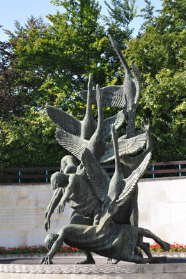 Légende des enfants de Lir, Square du Souvenir, Dublin, Irlande