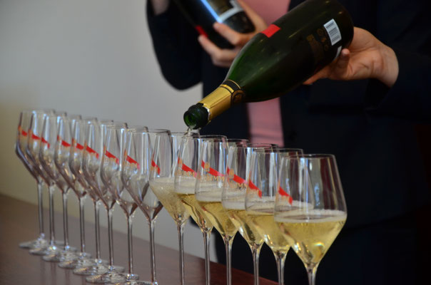 Champagne (dégustation à la Maison de Champagne Mumm, Reims)