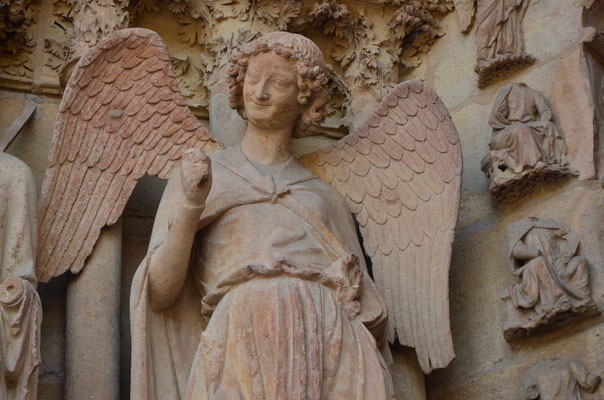 Ange au sourire de la cathédrale de Reims