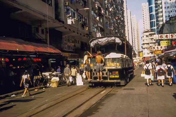 香港のトラック