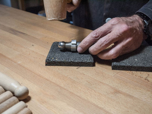 Techniques de bijouterie, forgé avec bouterolles. Made in france
