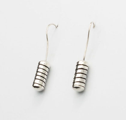 hashka-fusion-boucles-d-oreille-contemporaines-argent-gravure-heliks-artisan-bijoutier-joaillier-createur-auvergne-rhone-alpes