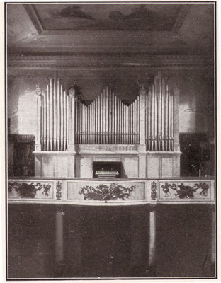 Fotografia scattata in occasione dell'inaugurazione dell'organo (1913)