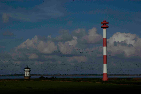 49- Leuchtturm, Leuchttürme, alter und neuer Leuchtturm in Balje