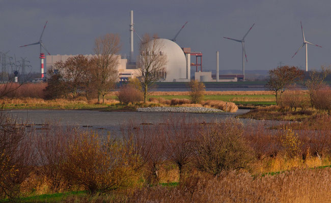 19- Windrad, Windkraftanlage, Windkraft, Windgenerator, Ökostrom, Brokdorf, AKW, Atomkraftwerk, Kernkraftwerk, Schleswig Holstein