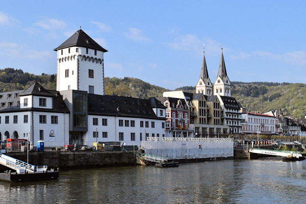 Boppard sur la rive gauche - En arrière plan l'église Saint Séverin