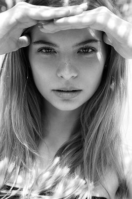 photo (c): The Van Helden