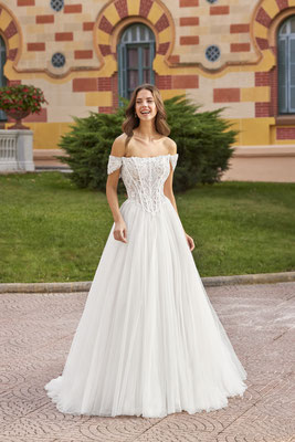 Märchenhochzeit in einem Prinzessinnen-Brautkleid