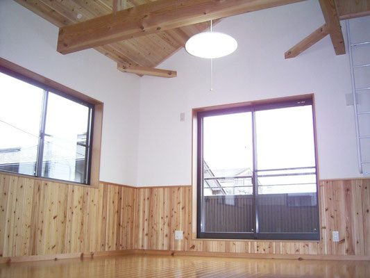 岐阜のデザイナーズ住宅　左官アート