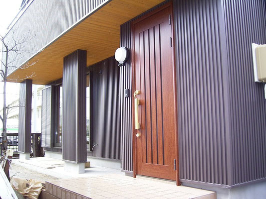 岐阜のデザイナーズ住宅　左官アート
