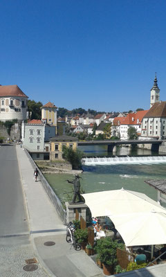 Ausblick vom Massage Raum ins Zentrum von Steyr