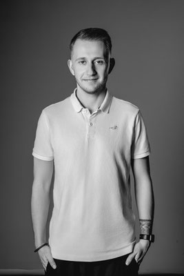 Fotografía retrato corporativo en Alicante | Xenia, David y Janic