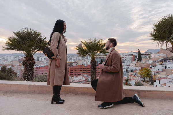 Sesión de fotos de pedida de mano | fotografo en Alicante 