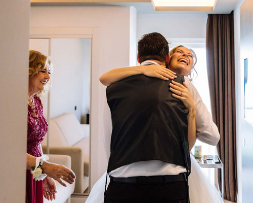 Fotógrafo de bodas en Alicante Hotel Meliá - Preparativos de Katherine por Miguel Zare