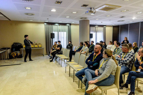 Fotografía de Eventos Corporativos en Alicante, Miguel Zare
